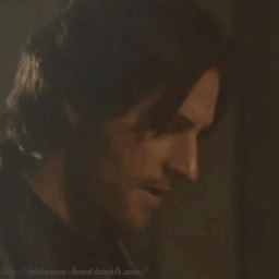 男人 吐舌头 走路 国外