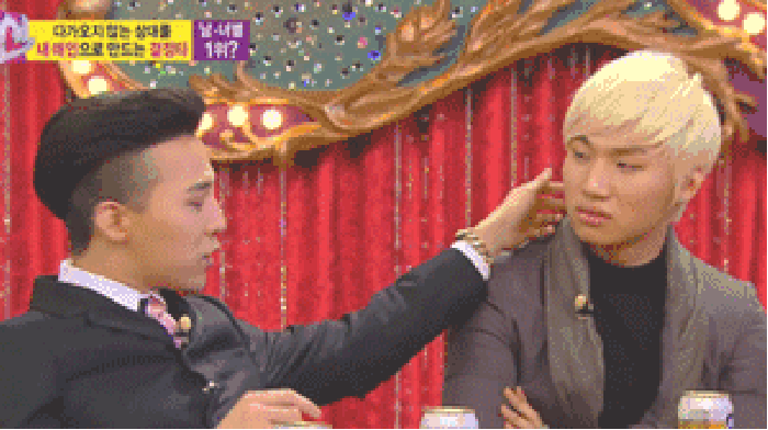 BIGBANG 权志龙 大声 捏耳朵  韩国组合 歌手 偶像