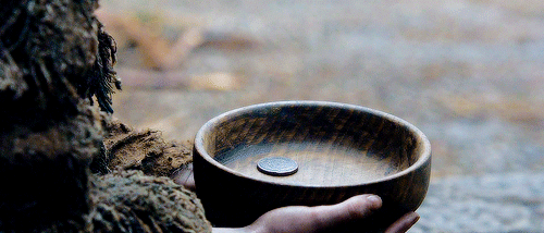 手 碗 硬币
