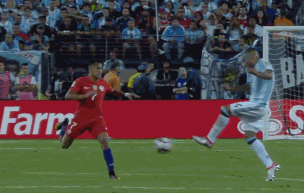 阿根廷vs智利 2016美洲杯 桑切斯 踩脚 倒地
