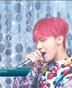 BIGBANG 红发 背带裤 表演