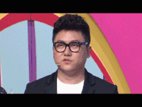 你正常吗 小胖子 眼镜 歪头