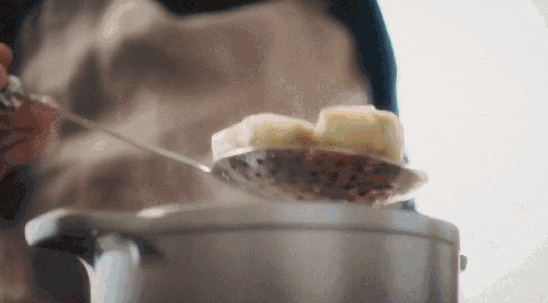 烹饪 美食系列短片 蔬菜浓汤 香煎鹅肝 滤水