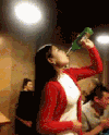 美女 喝酒 女汉子 拼酒