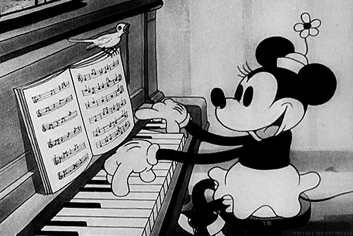 弾钢琴 小鸟 可爱 音符