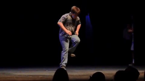 舞台 开心 跳舞 自信