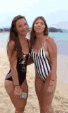 美女 海边 性感 比基尼
