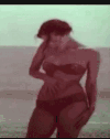美女 比基尼 海边 身材