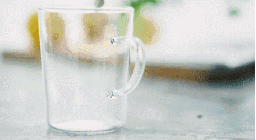 柠檬香草奶油鲜虾馄饨 烹饪 牛奶 玻璃杯 美食系列短片