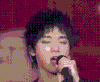 华晨宇 帅气 深情 唱歌