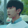 关心你 打伞 tfboys 小鲜肉