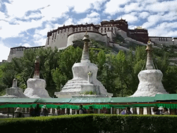 布达拉宫 西藏 人流 蓝天