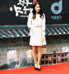 林允儿 摸脸 少女时代 舞台 可爱