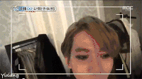美女 自拍 卖萌 调皮