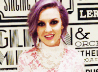 完善 名人 很完美 时尚 女人 ·爱德华兹 紫色的头发 小组合