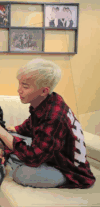 junho 白色字母