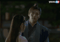 韩剧 美女 生气 手势