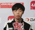 帅哥 采访 眼神 紧张