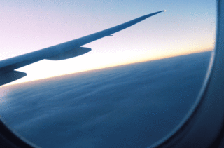 飞机 机窗 云海