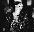 金钟仁 kai exo 唱歌 开心