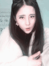 美女 对眼 做鬼脸 耳环 搞笑