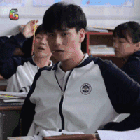 致我们单纯的小美好 soogif soogif出品 江辰 胡一天 我帅吗