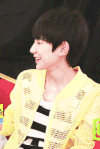 王源 美男子 tfboys 腼腆 害羞 可爱 开心 明星爱豆