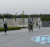 王俊凯 放风 骑车   亲亲  抱抱