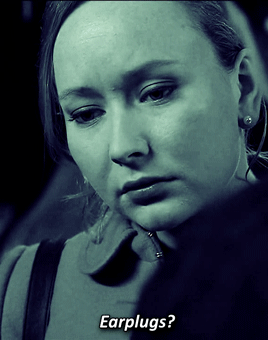 美女 眼神 点头 外国人