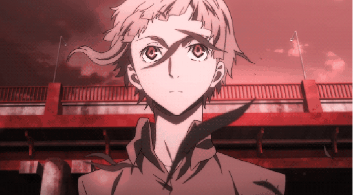 紅色 天空 男子 短發(fā)