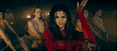 Come&And&Get&It MV Selena&Gomez 沙漠 火 美女 野性