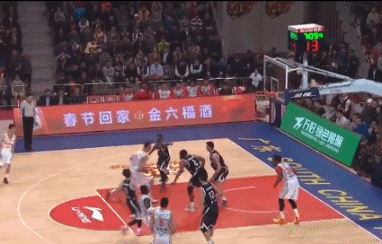 中国男篮 易建联 暴扣 篮球 运动员