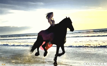 女孩 奔马 海边 骑马