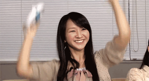 美女 兴奋 长发 笑容