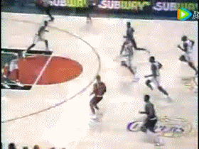NBA 公牛 乔丹 跳投 假动作 单手抓球