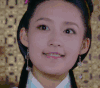 低头 唐豆豆 开心 搞笑 李沁 极品新娘 电视剧 笑 美女 转眼珠