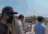 帽子 口罩 走路 开心