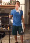 房间 男孩 吸烟 烟圈