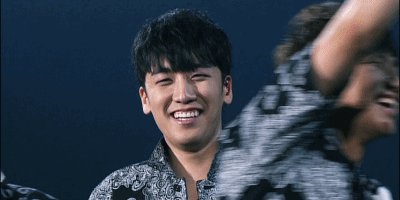 BIGBANG 大笑 可爱 小眼睛