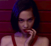 美女 傻笑 花痴 短发