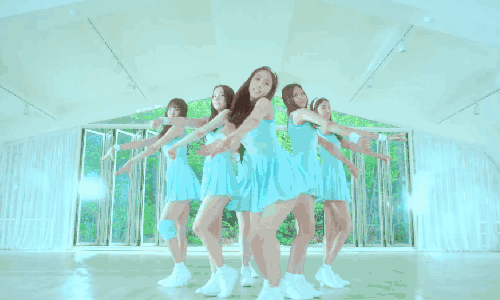 Gfriend MV 今天开始我们 动作 清新 短裙 跳舞
