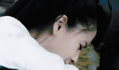 受伤 古装剧 回眸 孤芳不自赏 愤怒 杨颖 电视剧 眼神 瞪 美女 白娉婷