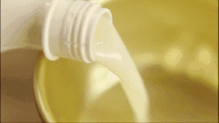 大碗 瓶子 牛奶 动态