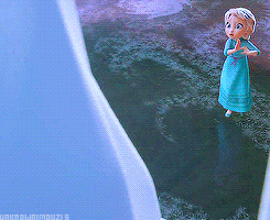 冰雪奇缘 艾莎 冰冻 摔倒 痛  迪士尼 动画 Frozen Disney