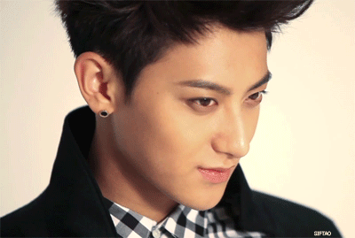 黄子韬 小鲜肉 帅气 侧脸
