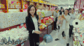 杨蓉 超市 拍照 微笑