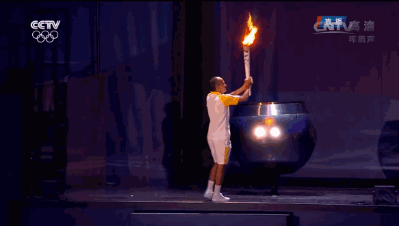 里约奥运会 德·利马 火炬手 圣火 点燃