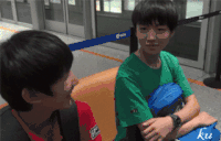 王俊凯 王源 发呆 眨眼