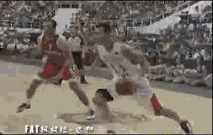 中国男篮 易建联 篮球 运动员 单手劈扣