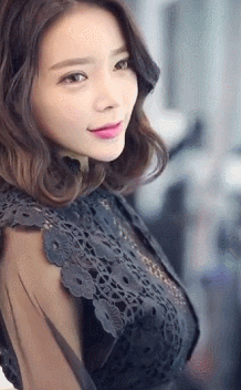 美女 性感 豐滿 長發(fā)